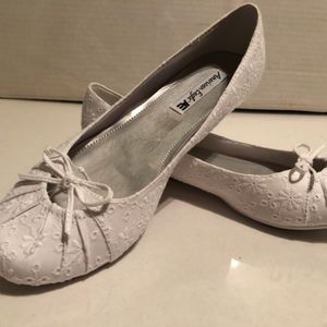White Embroidered Ballet flats